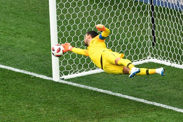 Hugo Lloris vs Uruguay Rusia 2018