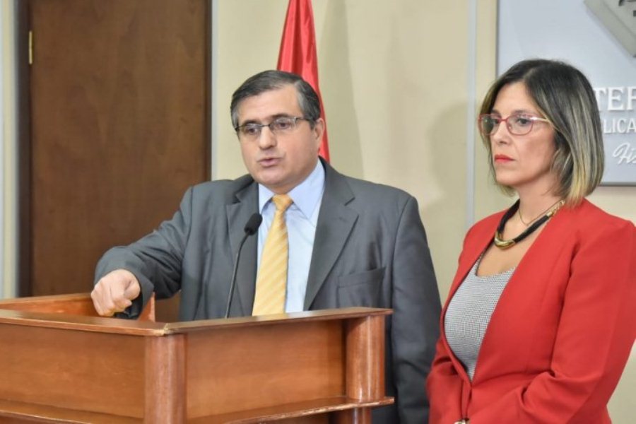 Los fiscales René Fernández y Josefina Aghemo explicaron la nueva imputación a Javier Zacarias Irún ÚH