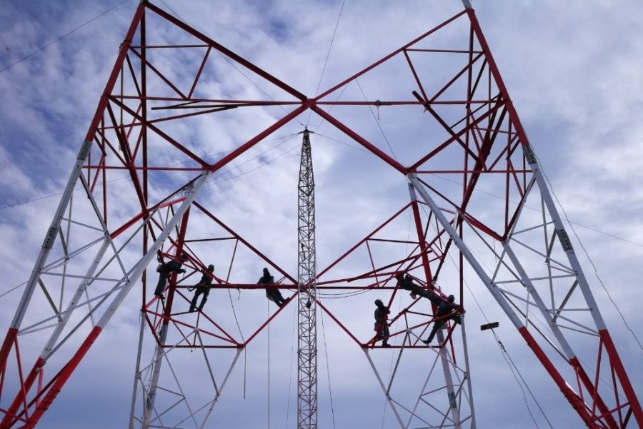 trabajos Linea de Transmision de 500 kV Yacyreta – Ayolas – Villa Hayes ANDE GOV