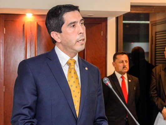embajador Federico González mre