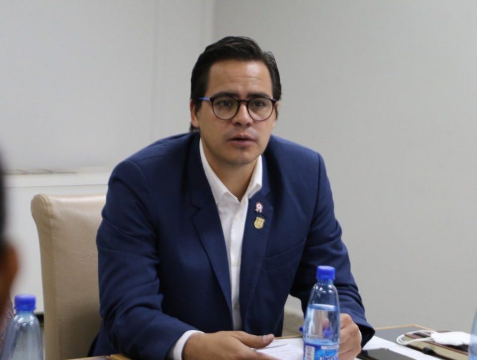 Federico Mora deje de gabinete de la pmunicipalidad de Asunción